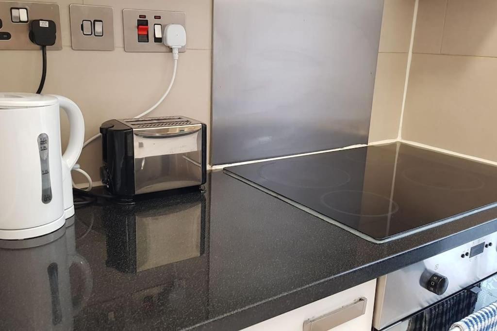 Studio Apt With Huge Balcony Near Oxford St - Marble Arch - Hydepark Londen Buitenkant foto
